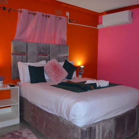 Chobe Kulotu Guest House كاسان المظهر الخارجي الصورة