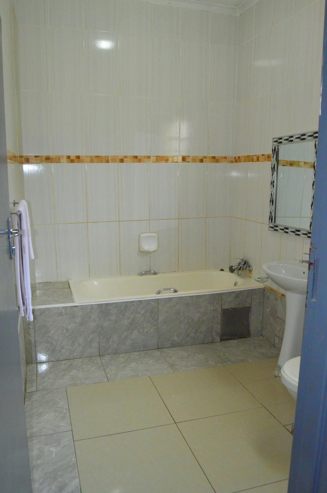 Chobe Kulotu Guest House كاسان المظهر الخارجي الصورة